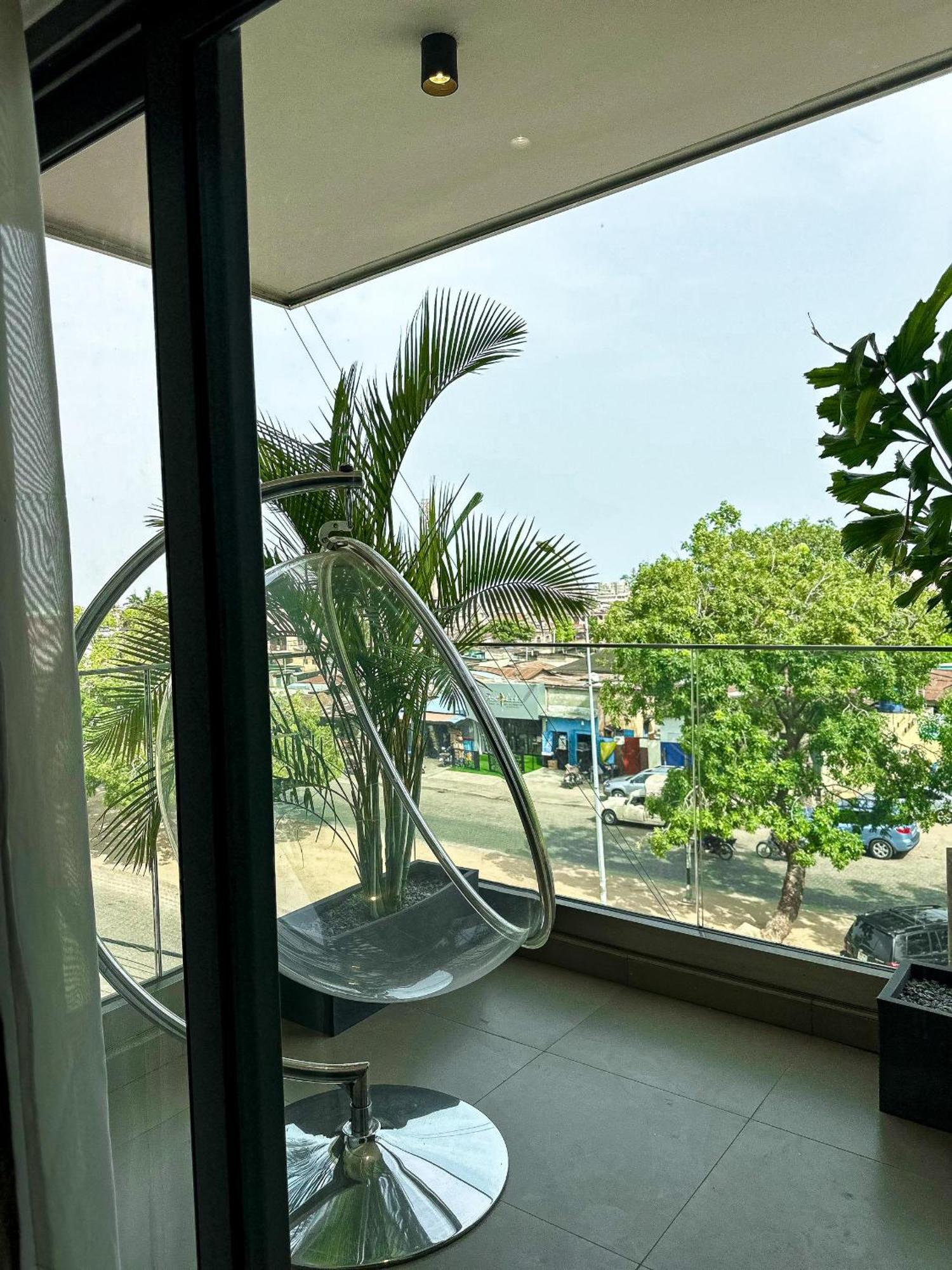Klik Klak Appart Hotel 科托努 外观 照片