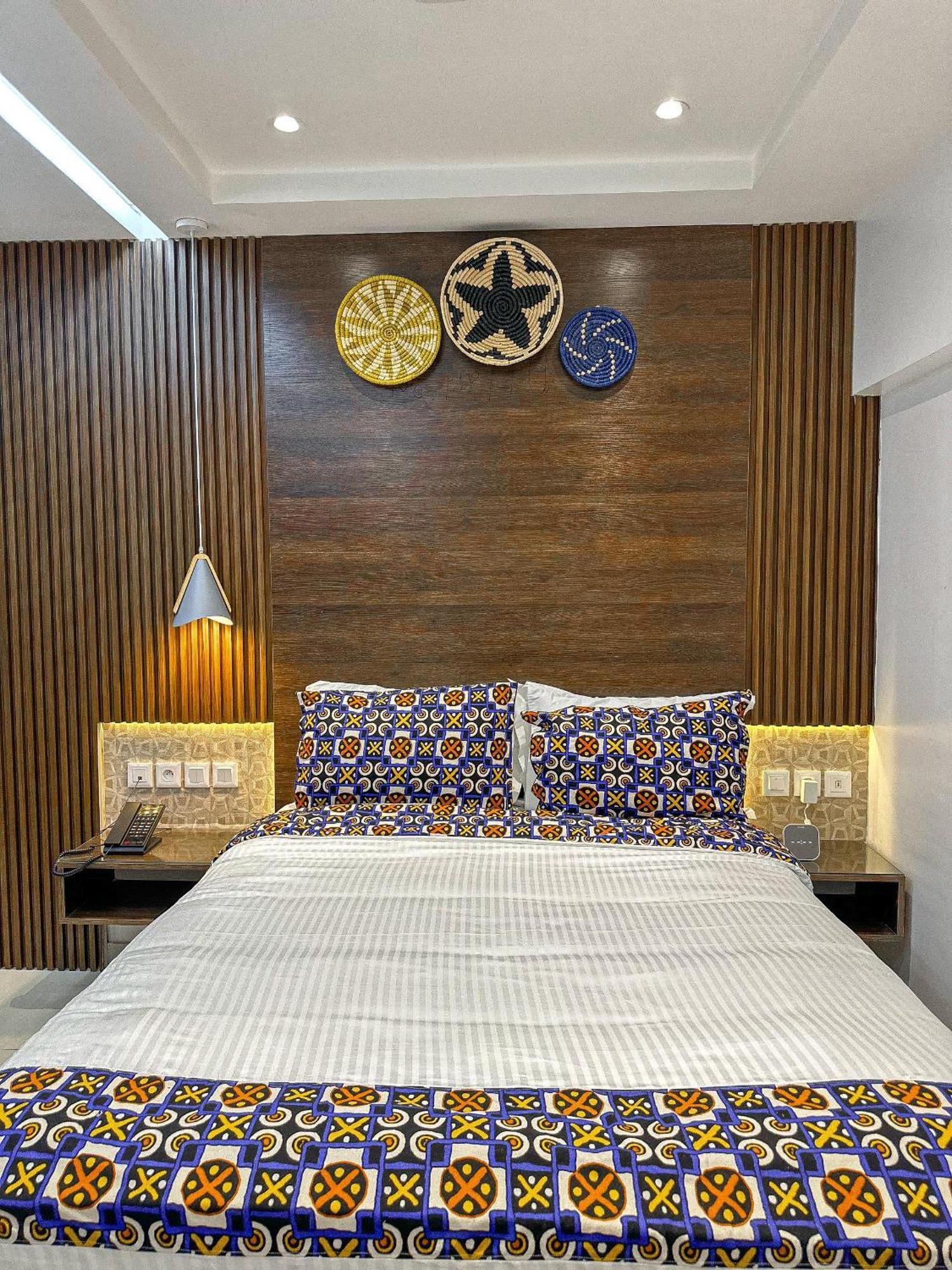 Klik Klak Appart Hotel 科托努 外观 照片